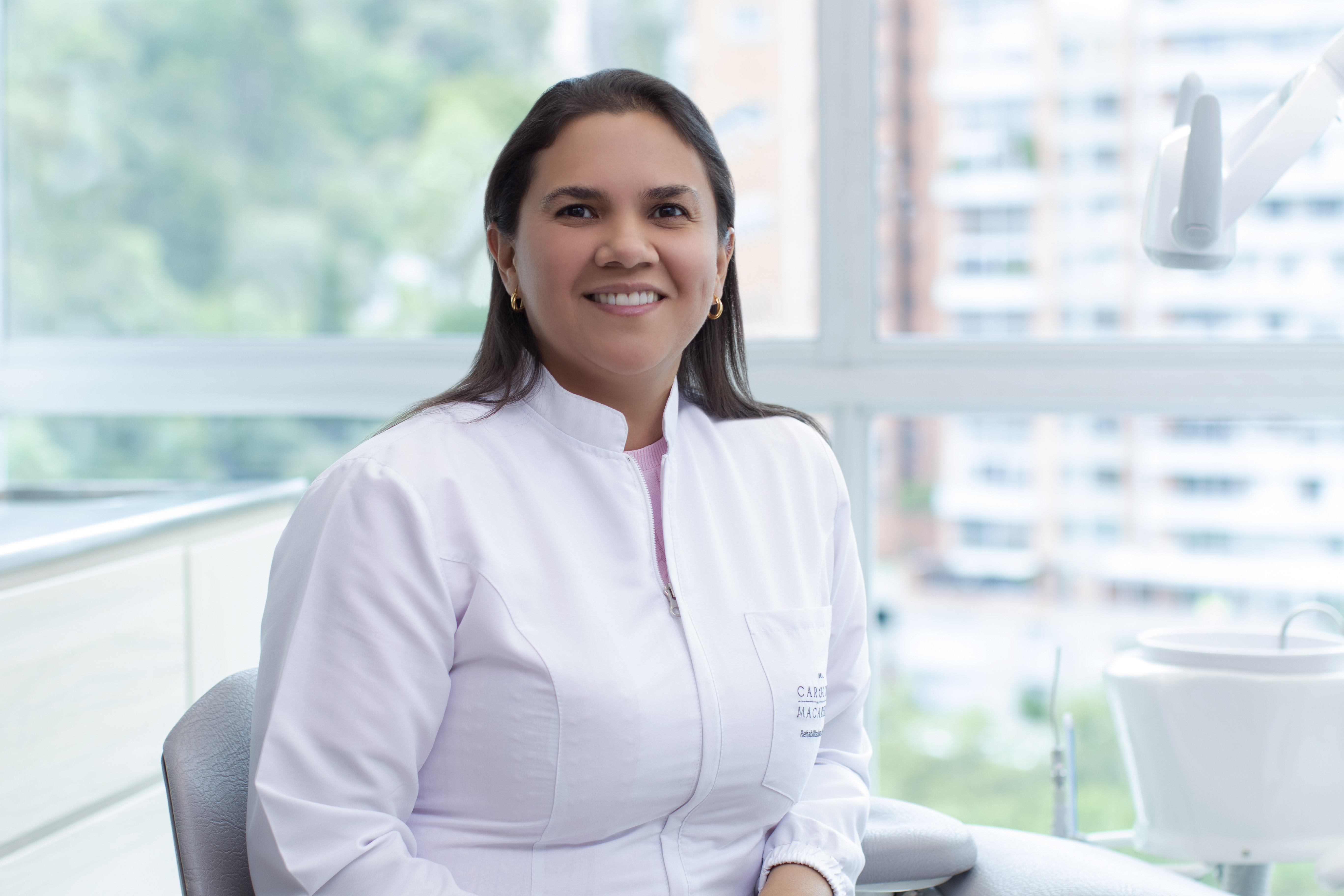 Dra. Carolina Macareno, Especialista en Rehabilitación Oral